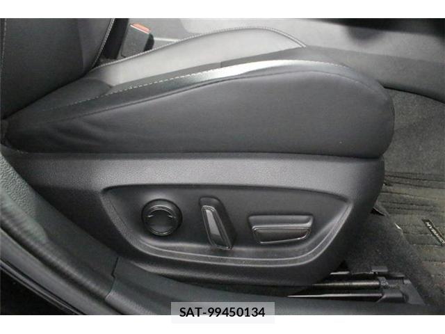 Toyota PRIUS 2023-12 8368141-25
