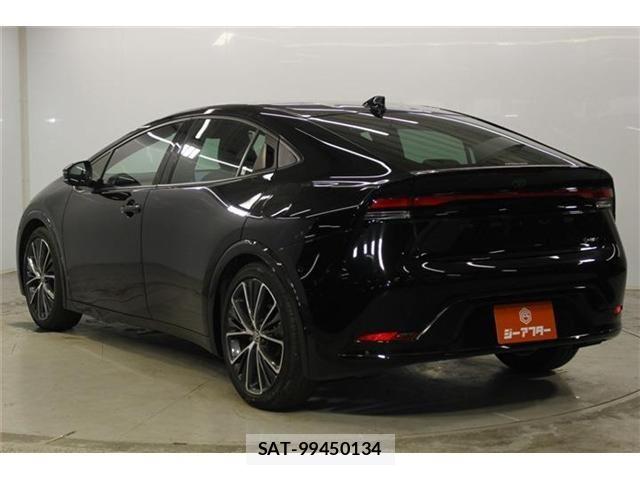 Toyota PRIUS 2023-12 8368141-6