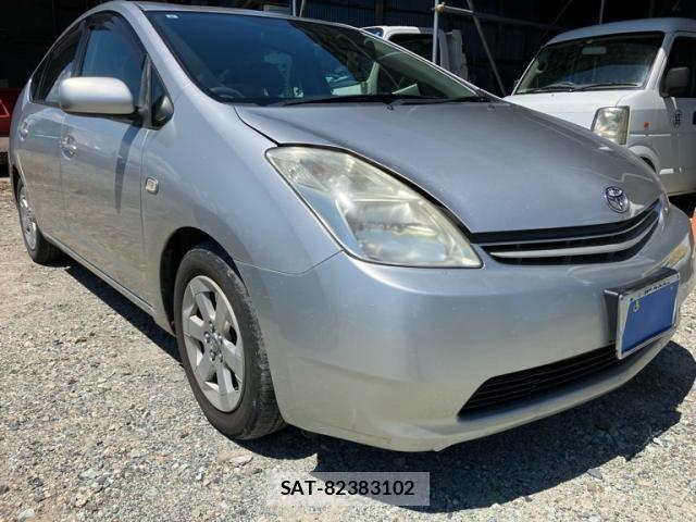 Toyota PRIUS 2005-08 8368191-2