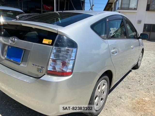 Toyota PRIUS 2005-08 8368191-8