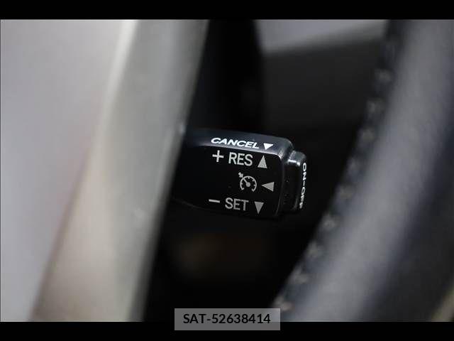 Toyota PRIUS 2013-07 8368171-5