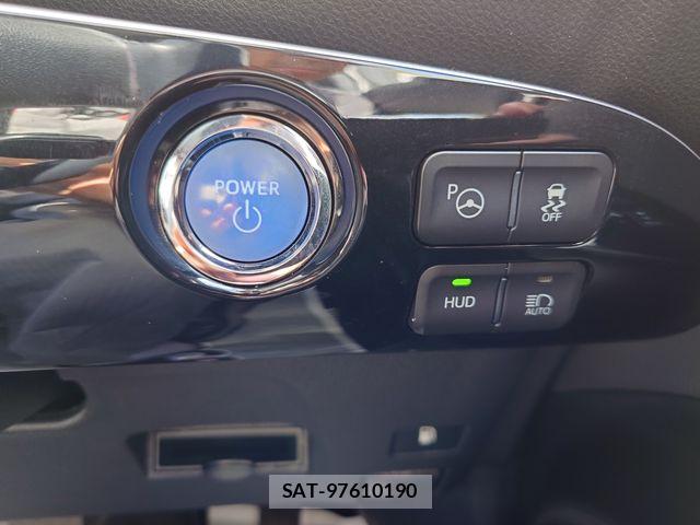 Toyota PRIUS 2017-07 8368144-18