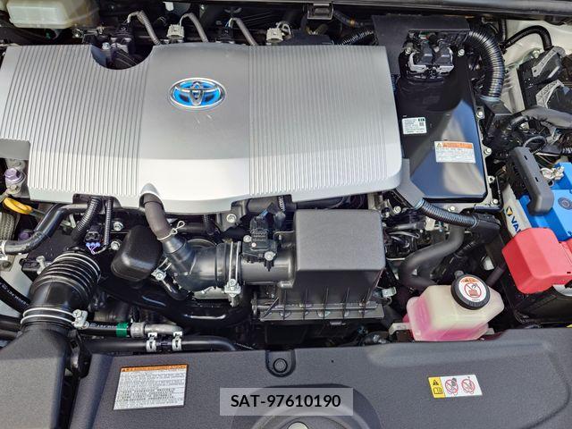 Toyota PRIUS 2017-07 8368144-22