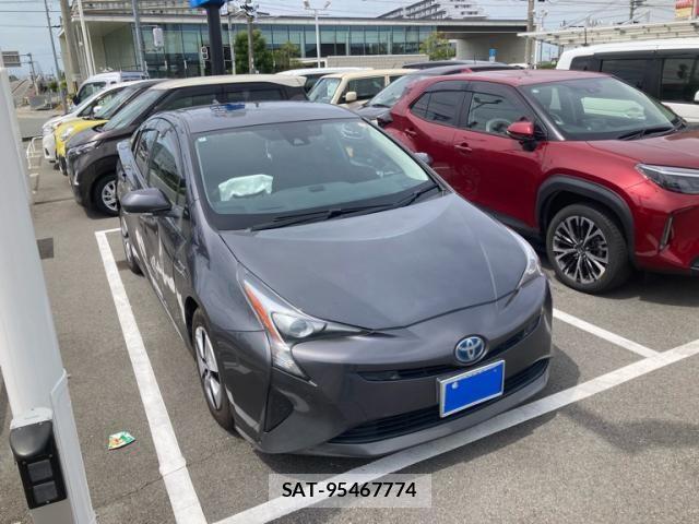 Toyota PRIUS 2016-09 8368181-0