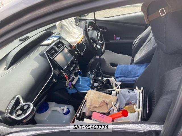 Toyota PRIUS 2016-09 8368181-4