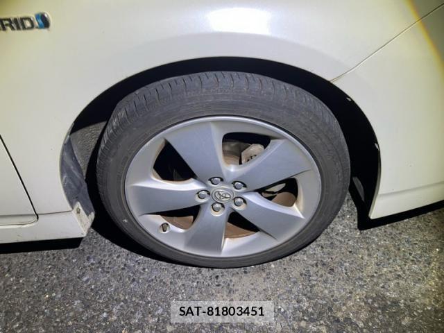 Toyota PRIUS 2009-09 8368201-2