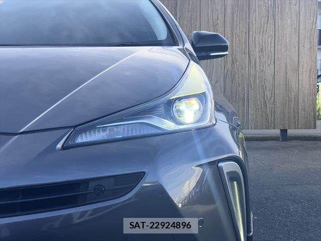 Toyota PRIUS 2019-08 8368149-19