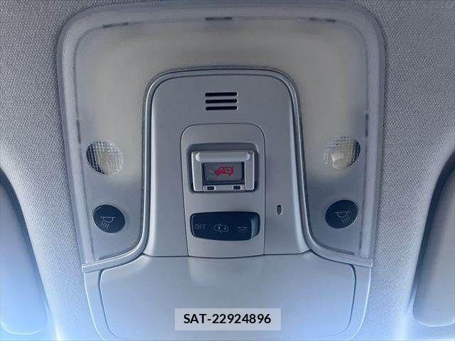 Toyota PRIUS 2019-08 8368149-8