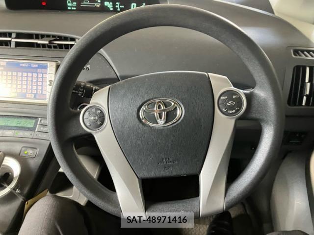 Toyota PRIUS 2010-02 8368186-13