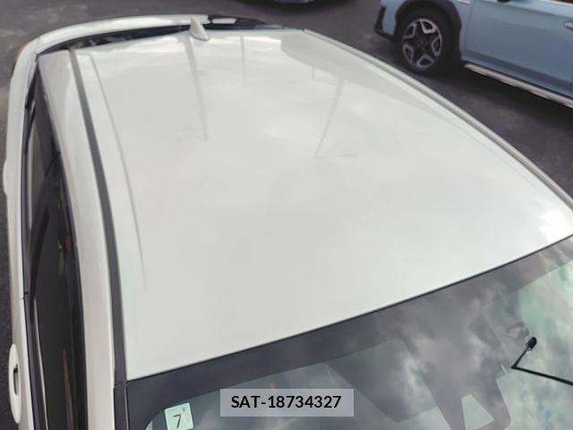 Toyota PRIUS 2021-07 8368148-11
