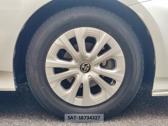 Toyota PRIUS 2021-07 8368148-15
