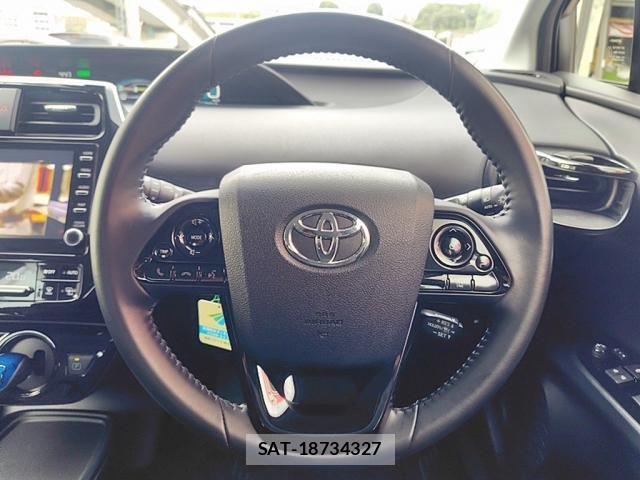 Toyota PRIUS 2021-07 8368148-20