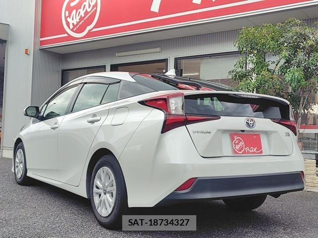 Toyota PRIUS 2021-07 8368148-3