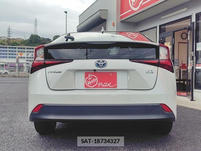 Toyota PRIUS 2021-07 8368148-4