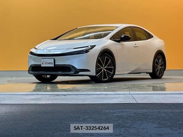 Toyota PRIUS 2023-02 8368137-12