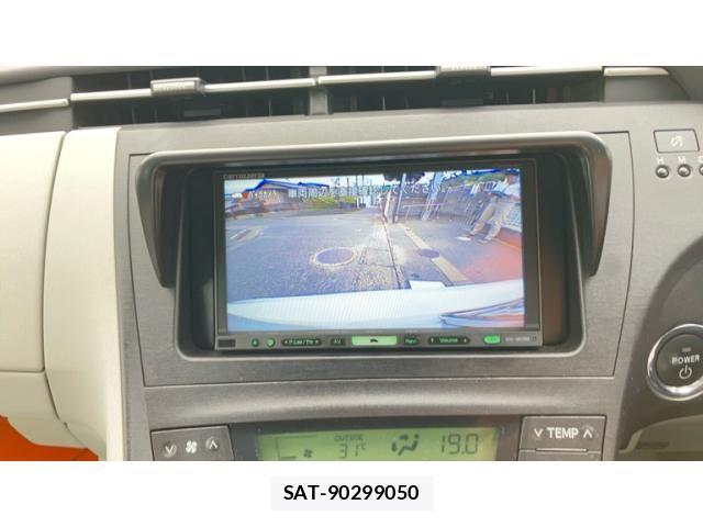 Toyota PRIUS 2010-06 8368189-17
