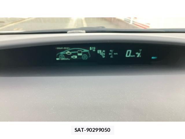 Toyota PRIUS 2010-06 8368189-18