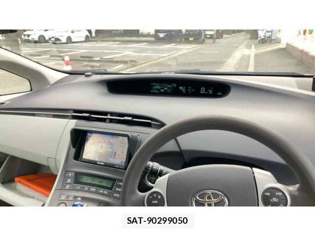 Toyota PRIUS 2010-06 8368189-20