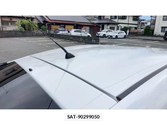Toyota PRIUS 2010-06 8368189-7