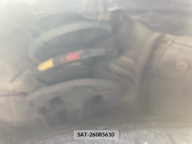 Toyota PRIUS 2010-08 8368193-11