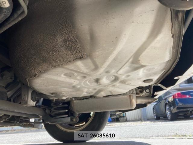 Toyota PRIUS 2010-08 8368193-25