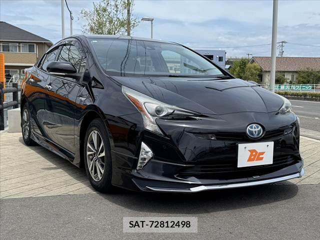 Toyota PRIUS 2018-03 8368166-7