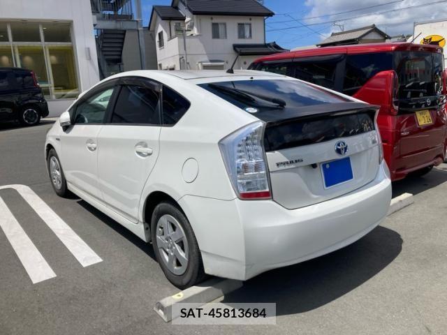 Toyota PRIUS 2009-09 8368212-3