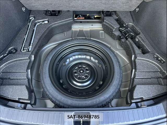 Toyota PRIUS 2019-01 8368143-16