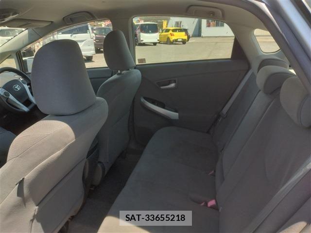 Toyota PRIUS 2009-09 8368190-14