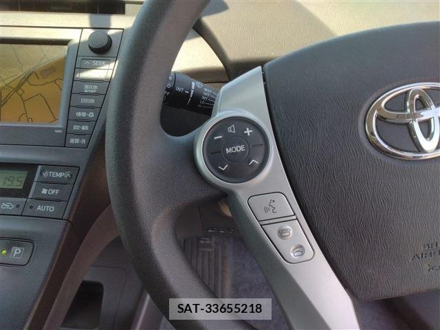 Toyota PRIUS 2009-09 8368190-23
