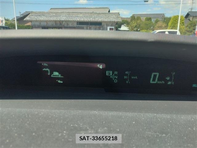 Toyota PRIUS 2009-09 8368190-27