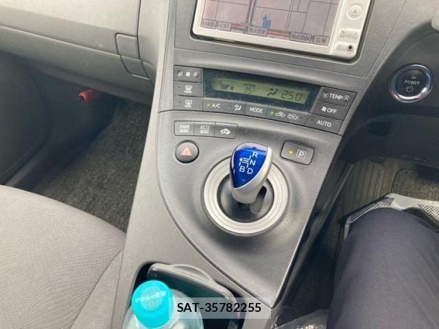 Toyota PRIUS 2009-08 8368198-16