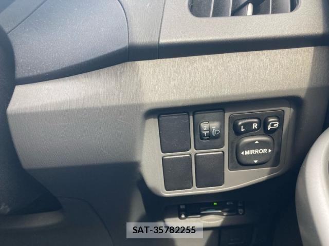 Toyota PRIUS 2009-08 8368198-17