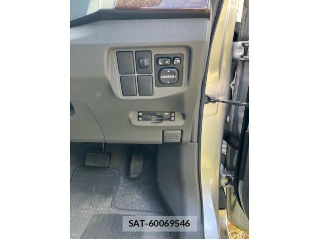 Toyota PRIUS 2009-08 8368211-16