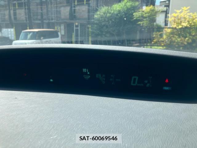 Toyota PRIUS 2009-08 8368211-22
