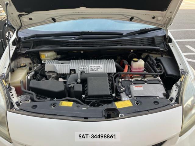 Toyota PRIUS 2012-03 8368182-8