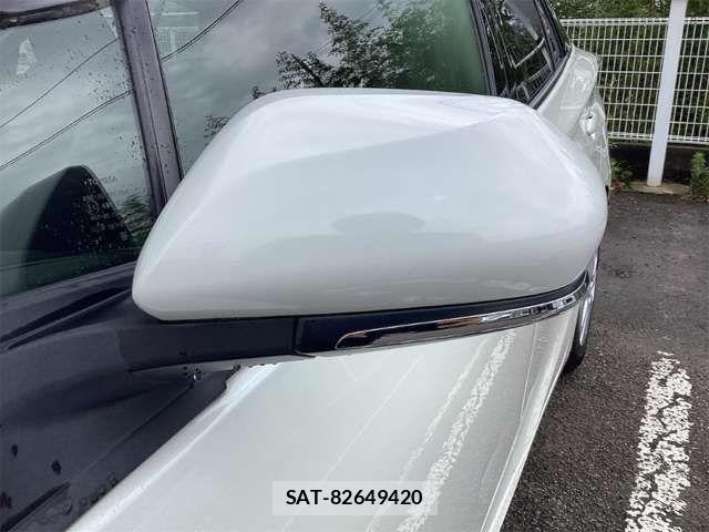 Toyota PRIUS 2016-08 8368154-16