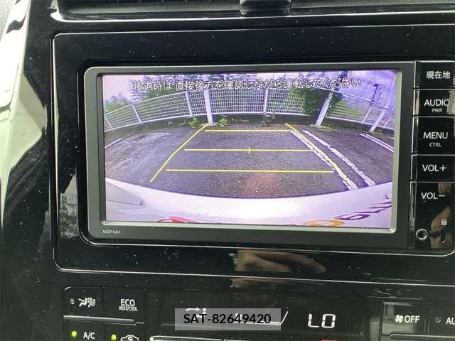 Toyota PRIUS 2016-08 8368154-2