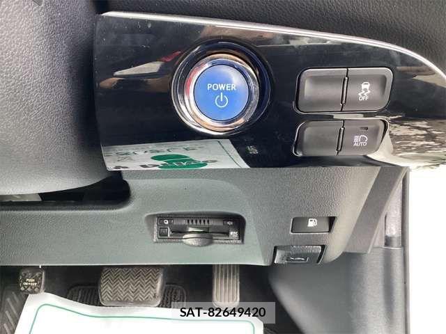 Toyota PRIUS 2016-08 8368154-3