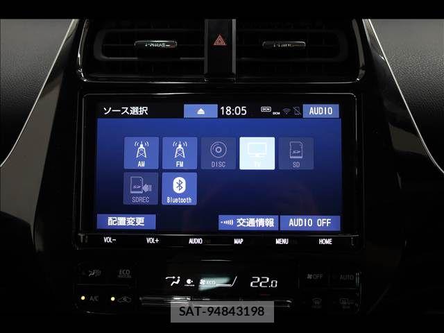 Toyota PRIUS 2019-05 8368157-4