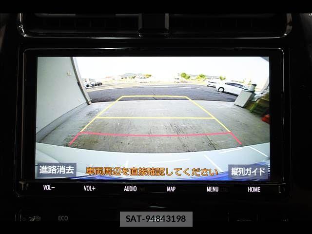 Toyota PRIUS 2019-05 8368157-5