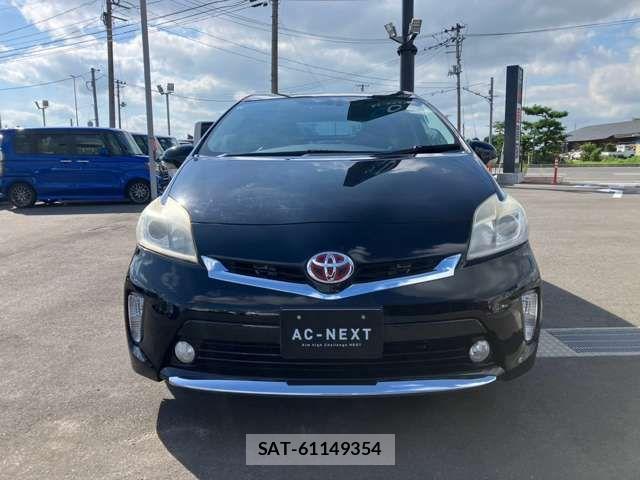 Toyota PRIUS 2012-01 8368178-13