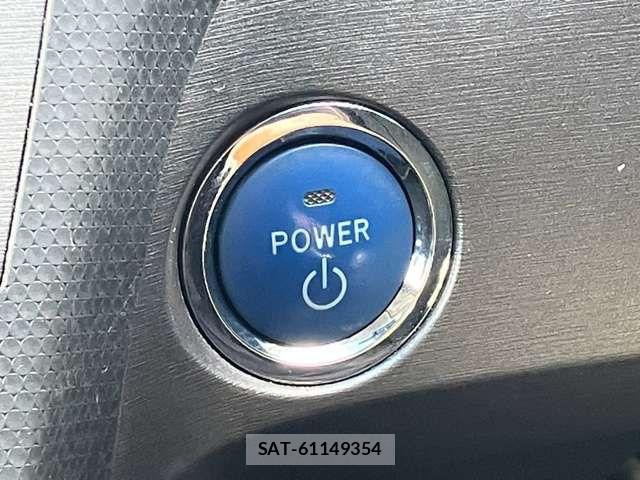 Toyota PRIUS 2012-01 8368178-7
