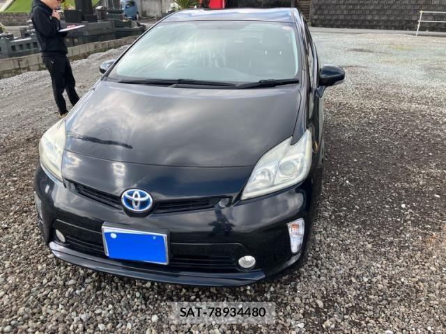 Toyota PRIUS 2014-09 8368180-0