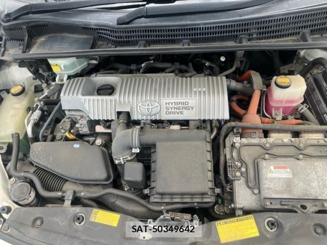 Toyota PRIUS 2010-02 8368205-11