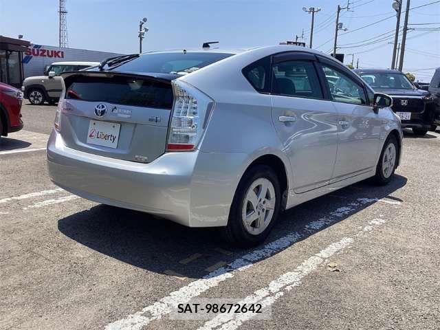 Toyota PRIUS 2009-10 8368188-5