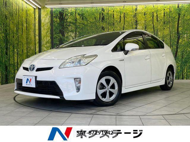 Toyota PRIUS 2013-01 8368170-0