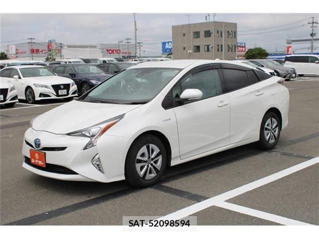 Toyota PRIUS 2016-03 8368160-13