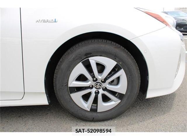 Toyota PRIUS 2016-03 8368160-23
