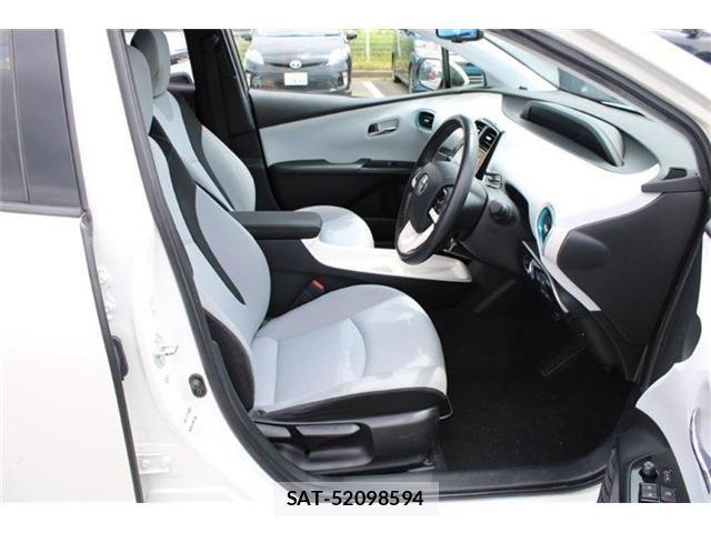 Toyota PRIUS 2016-03 8368160-27